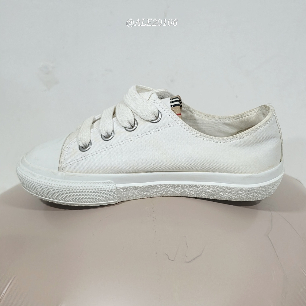 Burberry Kids Larkhall Icon Stripe Logo Sneakers in size EU 28 - Picture 7 of 17